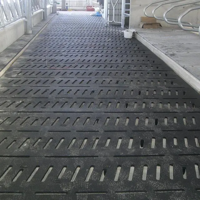 Gummierter Spaltenboden im Detail